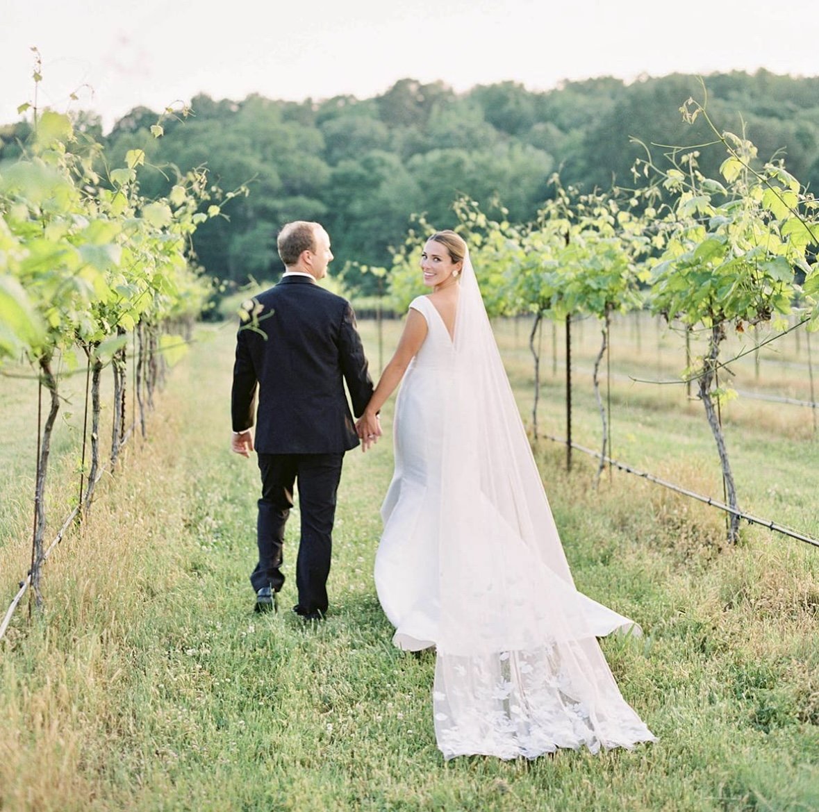 Northwest Arkansas Wedding Experts & Resources - The Scout Guide