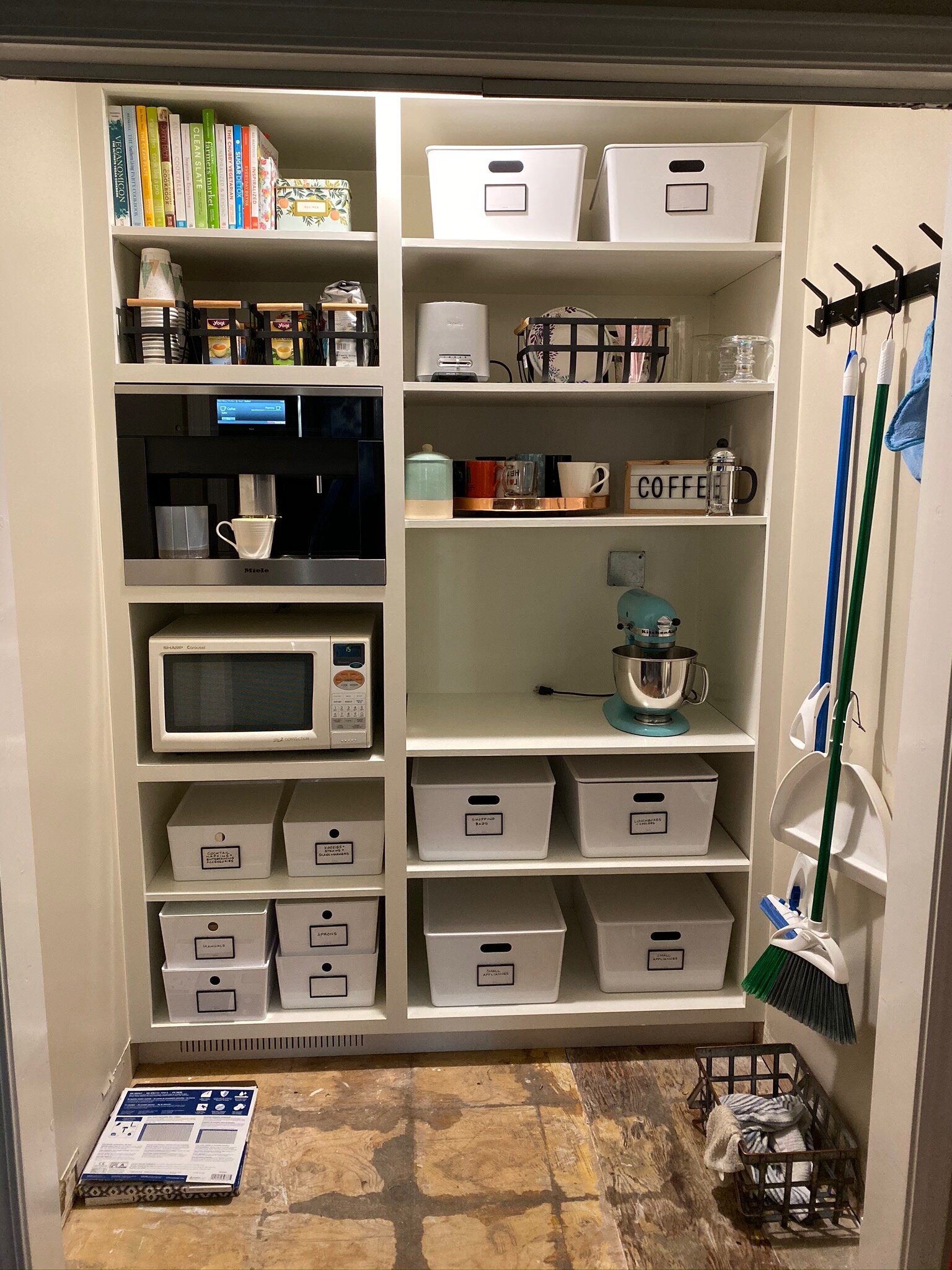 5 Easy Steps to Tidy Up Any Space - The Scout Guide