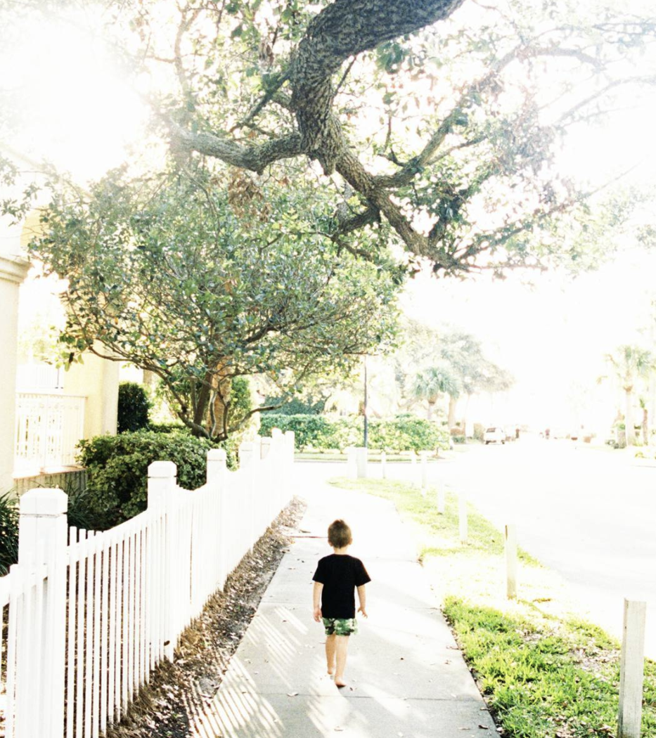 TIPS TO KEEP YOUR KIDS SAFE ON SOCIAL MEDIA - The Scout Guide
