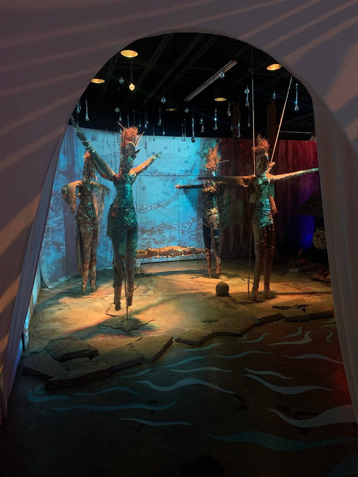 Immersive Art: The Looking Glass at IX Park - The Scout Guide