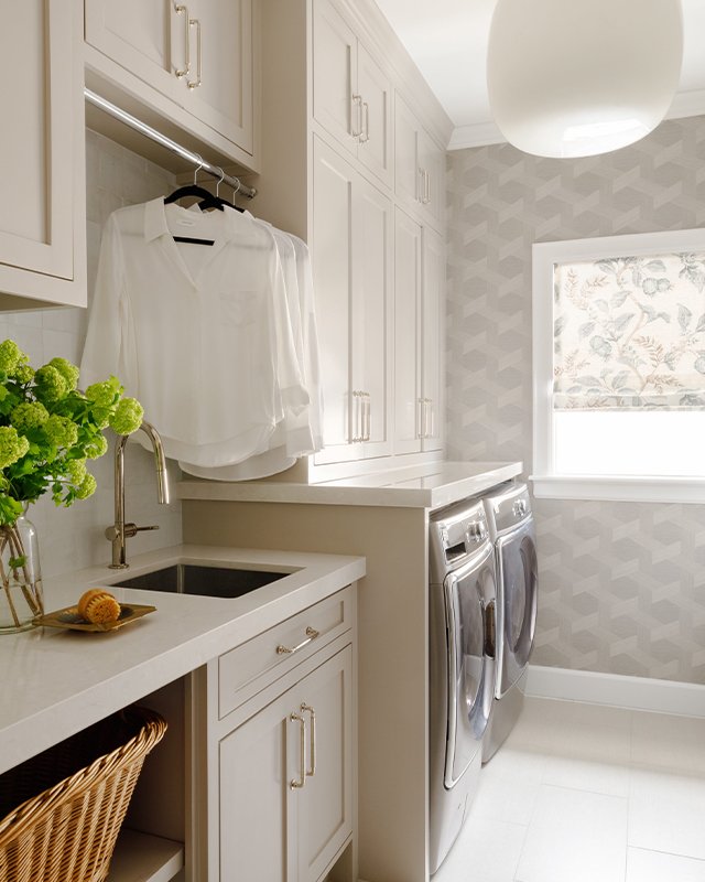 FLUFF & FOLD: 20 LOVELY LAUNDRY ROOMS - The Scout Guide