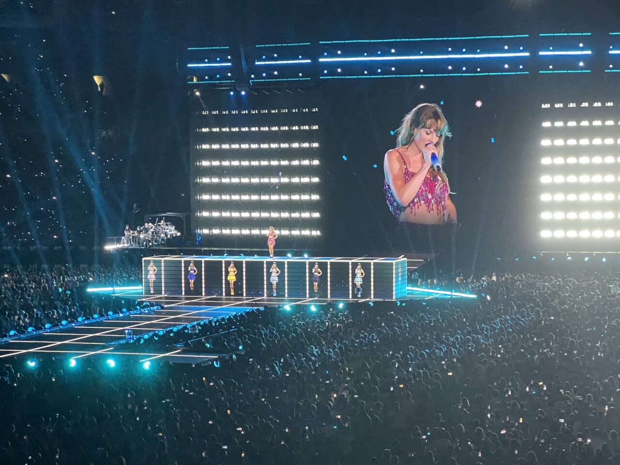 A Swiftie's Guide to New Orleans (Taylor's Version) - The Scout Guide